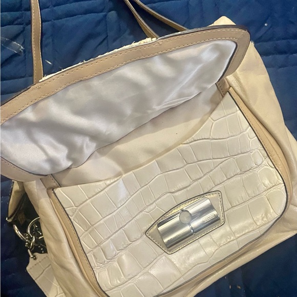 Pre-owned Coach Kristin Hobo Handbag - Picture 8 of 8